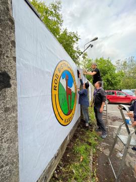 Razstava ob 60-letnici kamniških tabornikov krasi bautanski zid (1)